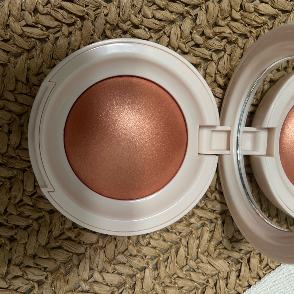 Rare Beauty Soft Pinch Luminous Powder Blush Compact Shade JOY - NEW - Picture 11 of 13